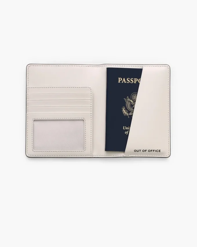 The City Passport Case