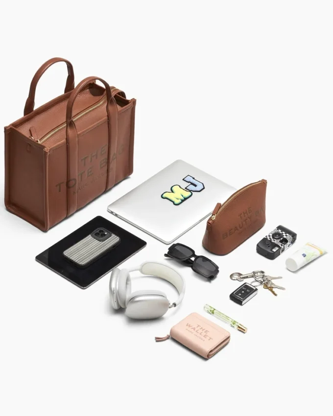 The Canvas Medium Tote Bag The Canvas Medium Tote Bag